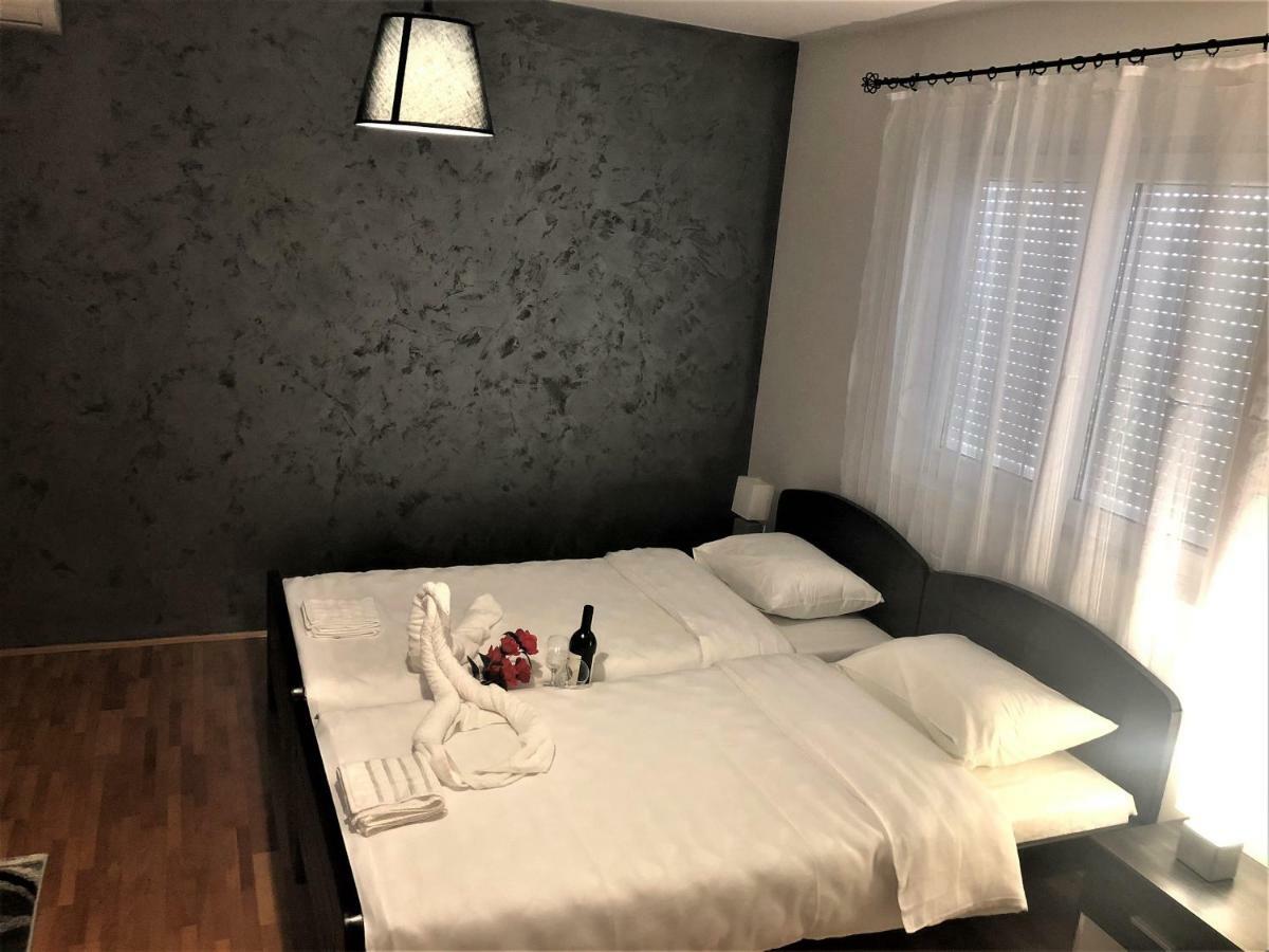 Airport Rest Apartments ベオグラード エクステリア 写真