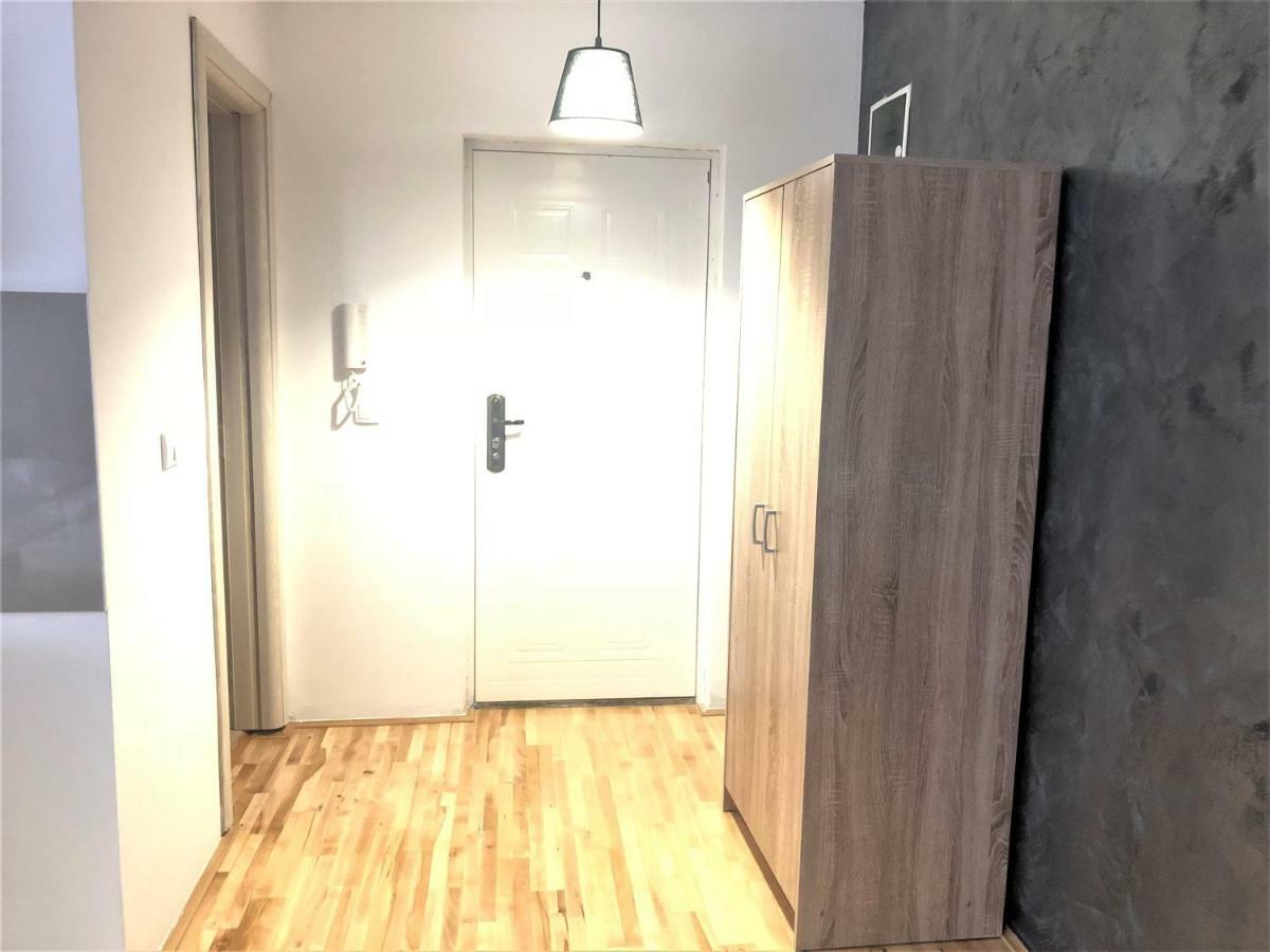 Airport Rest Apartments ベオグラード エクステリア 写真
