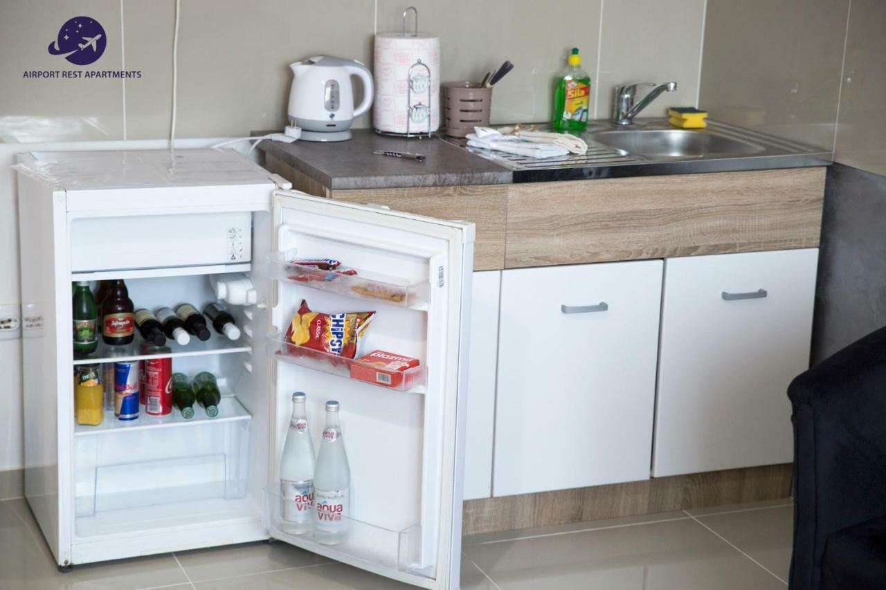 Airport Rest Apartments ベオグラード エクステリア 写真