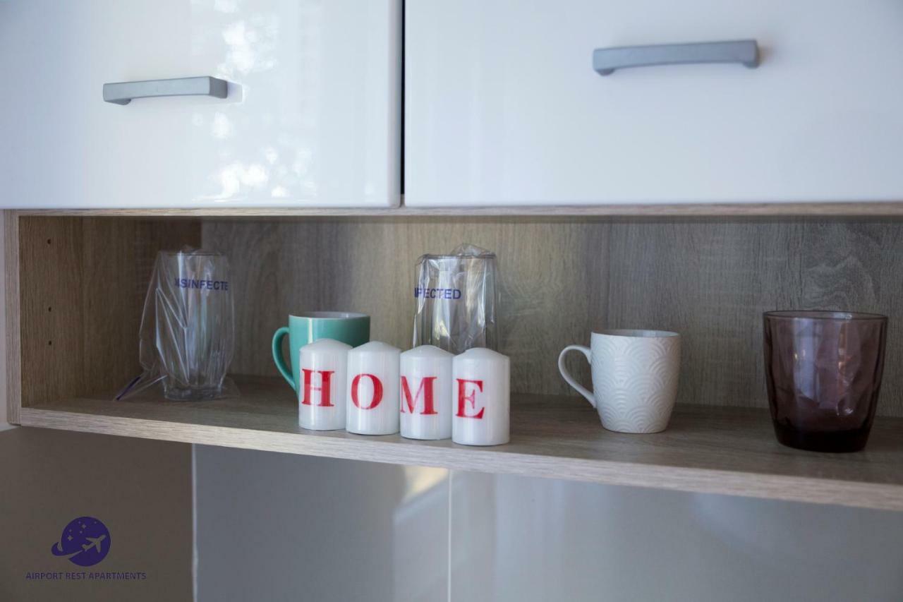 Airport Rest Apartments ベオグラード エクステリア 写真