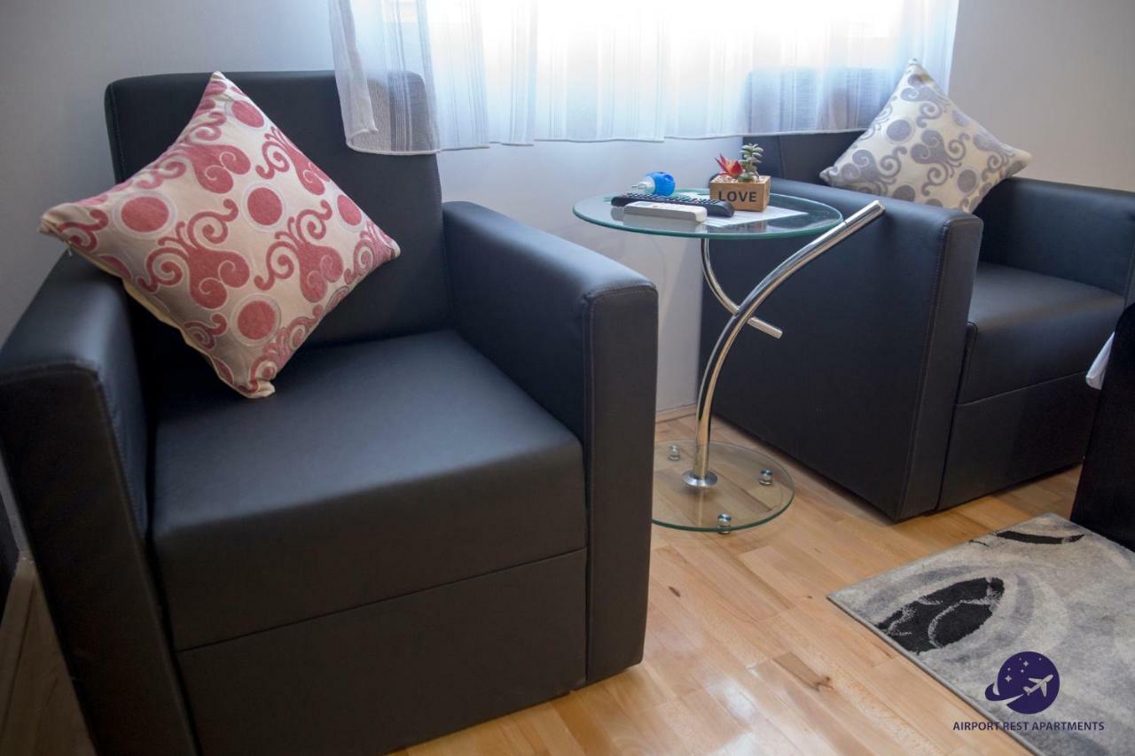 Airport Rest Apartments ベオグラード エクステリア 写真