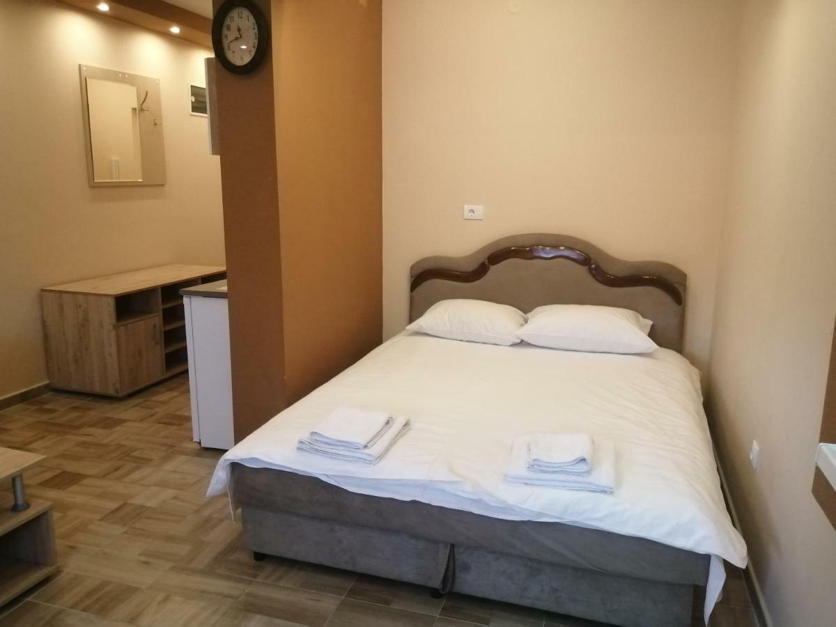 Airport Rest Apartments ベオグラード エクステリア 写真